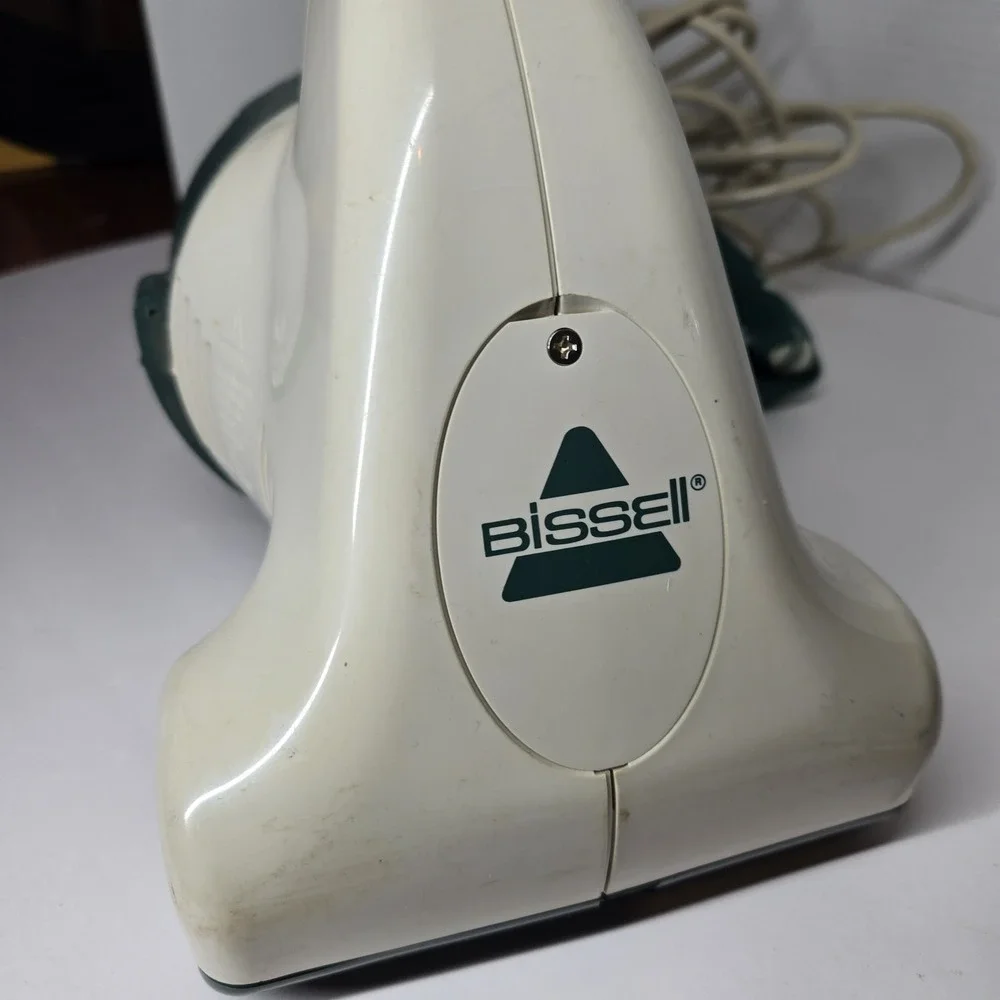 VTG Bissell Handheld Vacuum‎ Cleaner 3065, AC 120 Volt 1.8 Amp WORKS GREAT! EUC